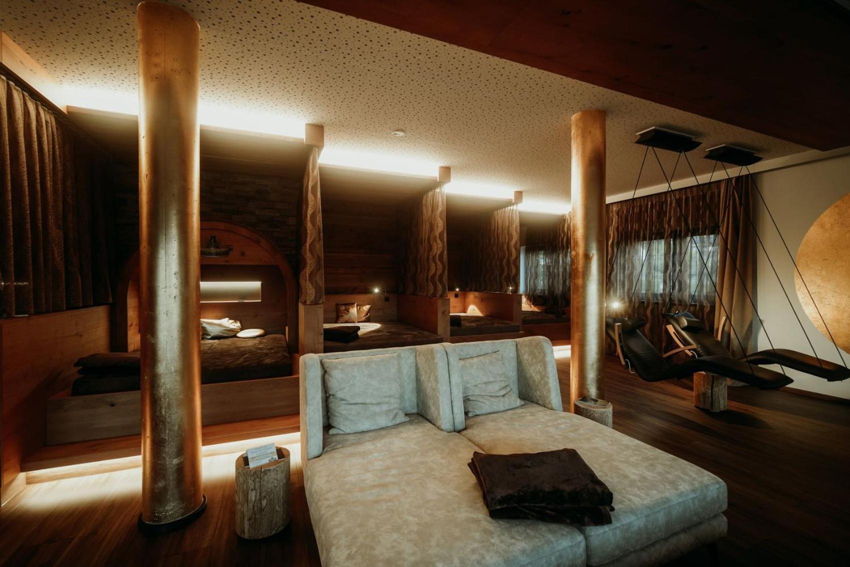 Hotel Wellness- Und Bierhotel Adam Braeu 4*
